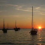 Gianna A4+2 Novigrad Istria