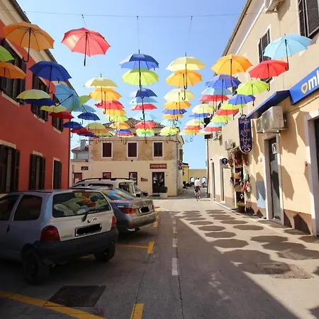 Apartman Gianna A4+2 *